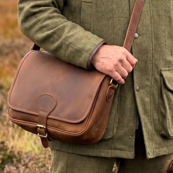 Distressed Leather Large Cartridge Bag