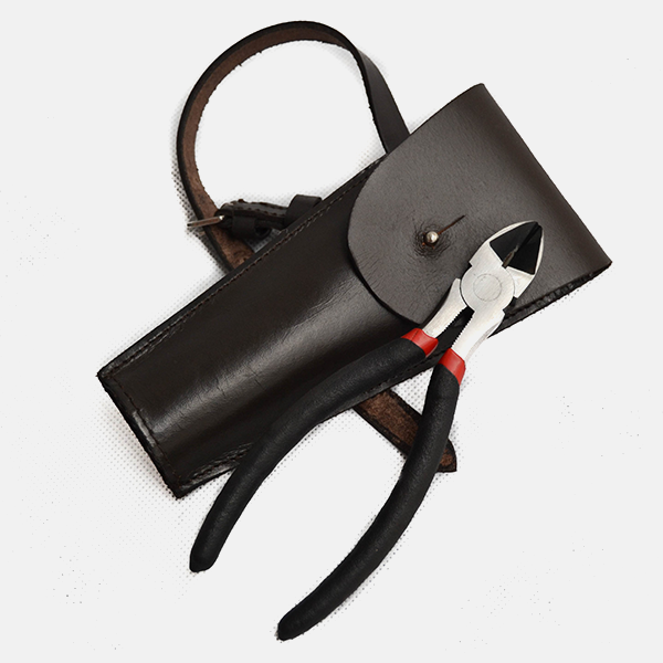 Horse Riding Wire Cutters Leather Case – John Shooter